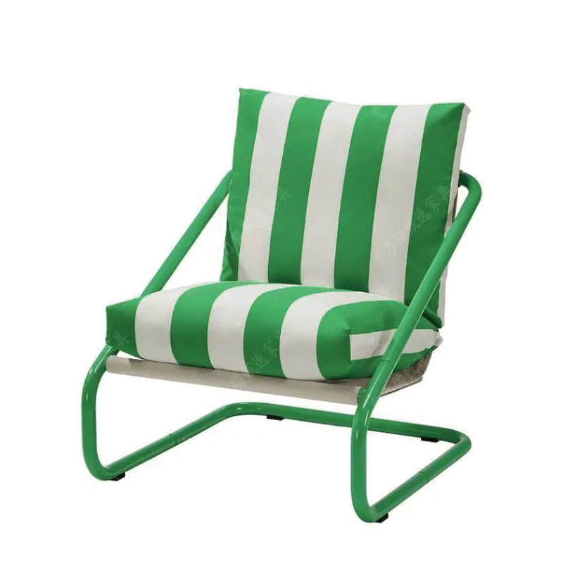 Outdoor Furniture Diy Plans - Minimalist Metal Chairs Red And Green